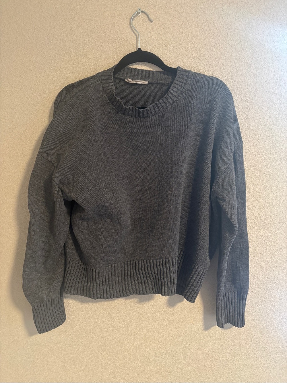 Everlane The Boxy Sweater in everyday cotton